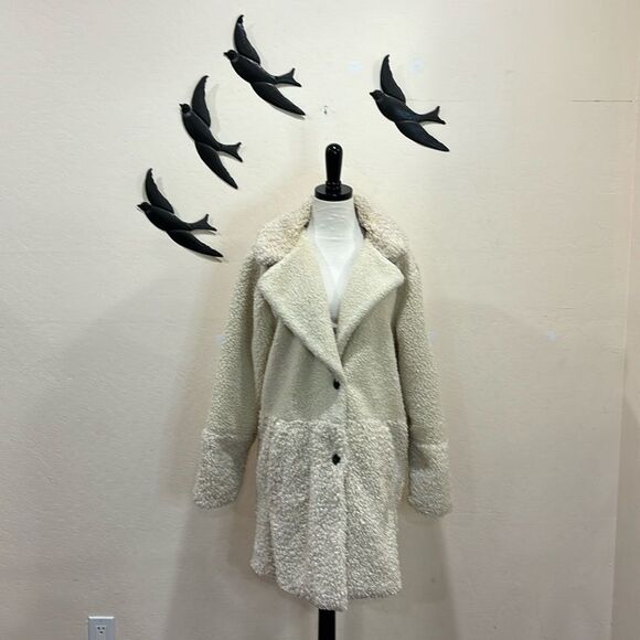 Abercrombie Mixed Fabric Teddy Coat - XL - Cream - Picture 2 of 10